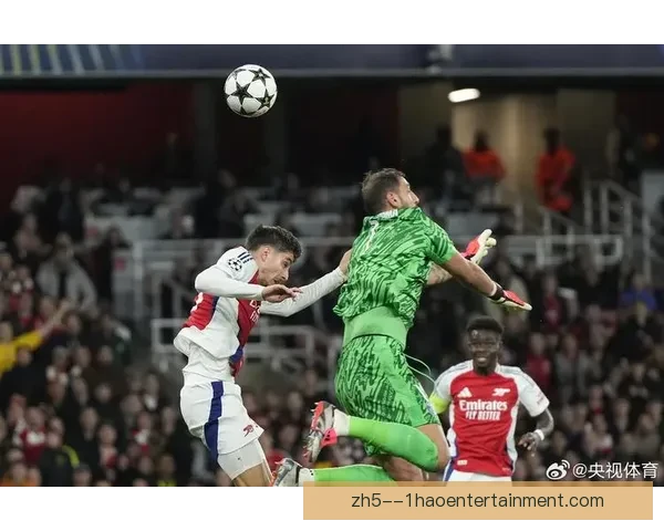 克罗斯分享马德里郊外骑行健身日常展现健康生活方式